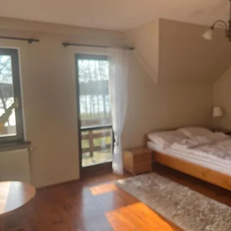 Nyaraló Mazury - Komfortowy Dom Z Wlasna Plaza I Pomostem Kolonia (Szczytno)